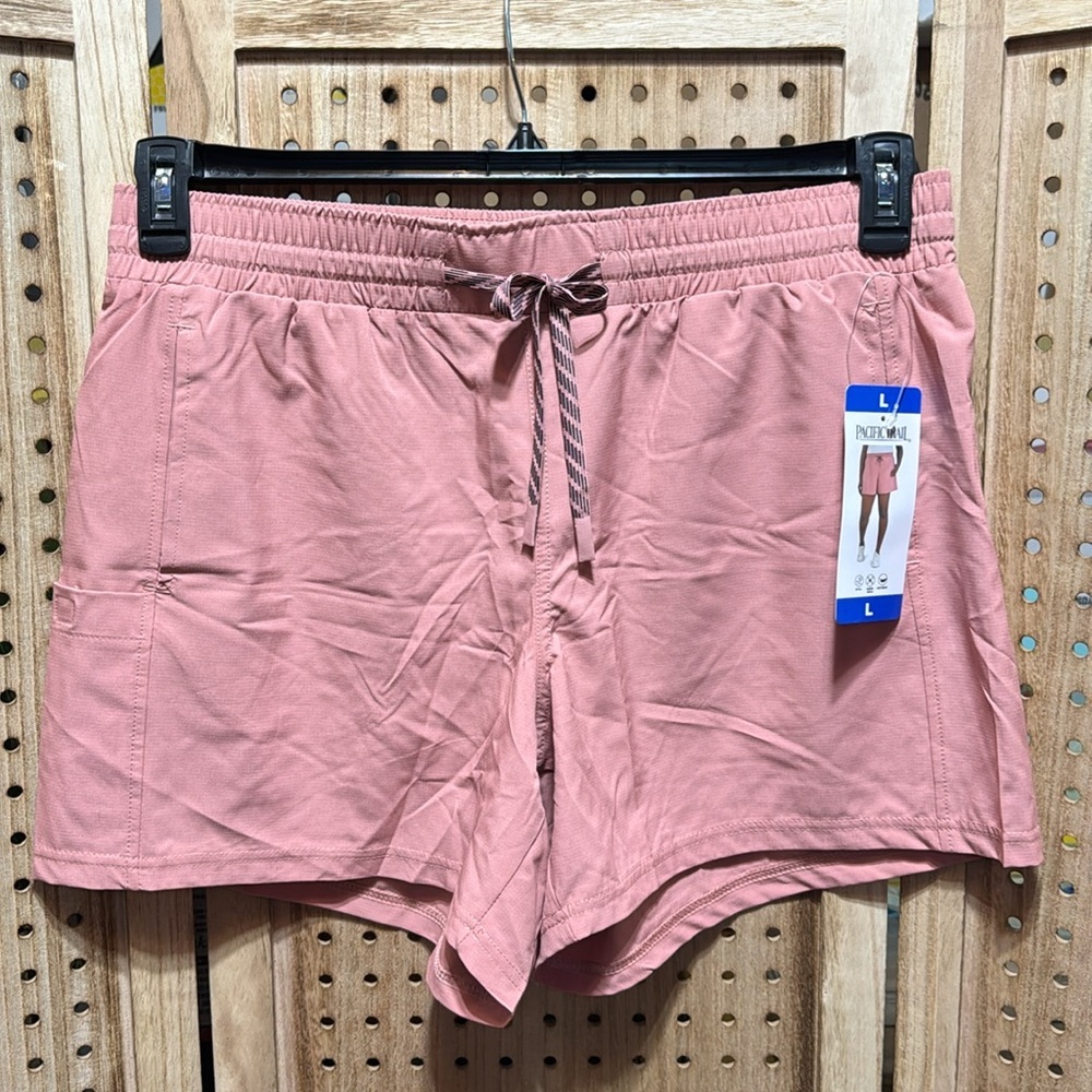Pacific Trail Ladies' casual short new with tags